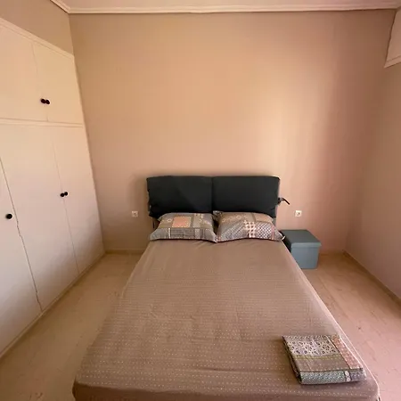 Iras 14 Apartment